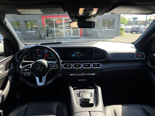 Used 2020 Mercedes-Benz GLE 450 4MATIC w/ MBUX Technology Package image 30