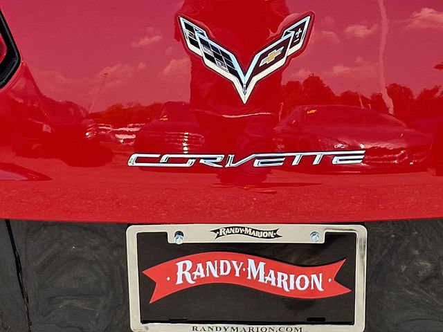 Used 2015 Chevrolet Corvette Stingray Convertible RWD image 30