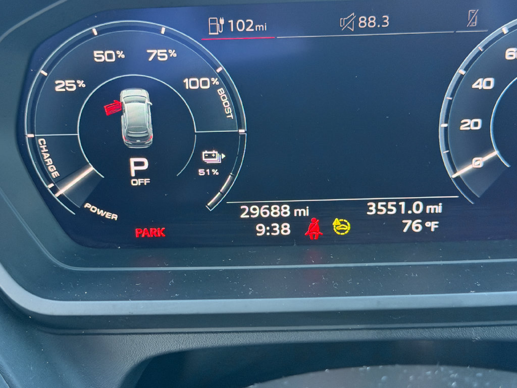 Used 2023 Audi Q4 e-tron Premium w/ Convenience Package AWD/4WD image 15