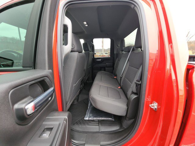 Used 2022 Chevrolet Silverado 2500 LT w/ Convenience Package image 22