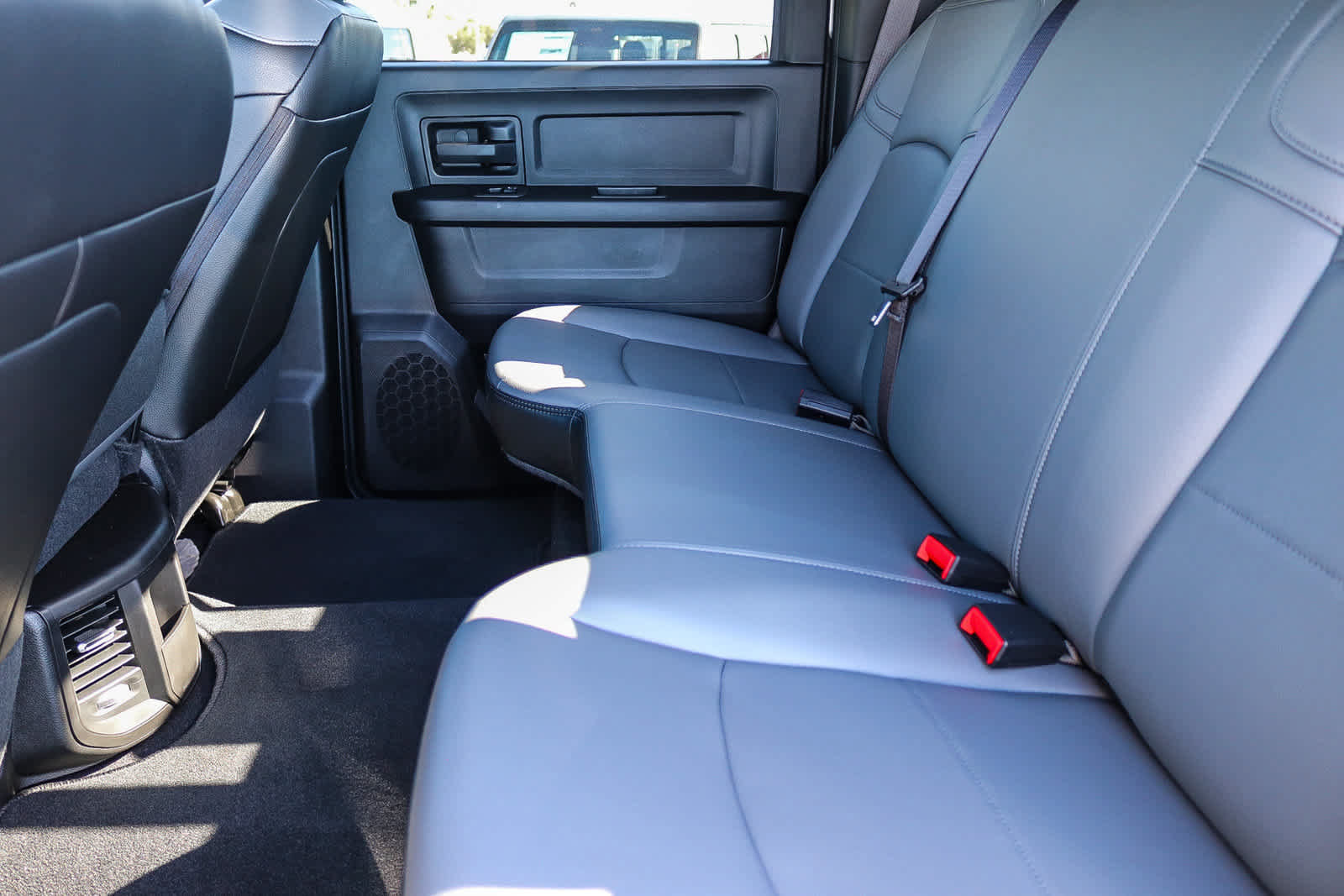 New 2027 RAM 3500 Tradesman AWD/4WD image 3