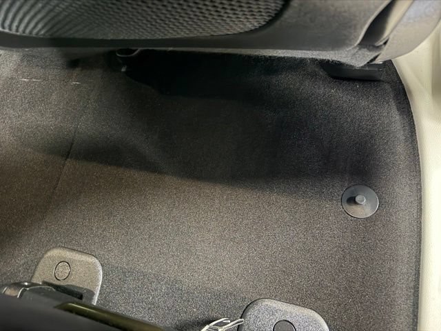 Used 2023 Chrysler Pacifica Touring-L FWD image 29