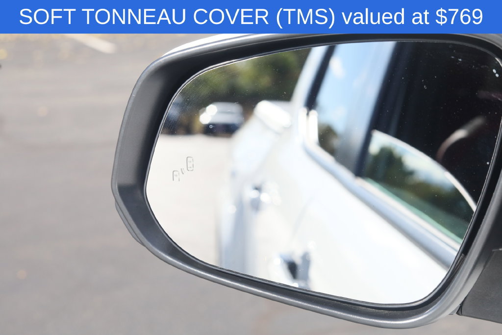 Used 2025 Toyota Tacoma SR5 AWD/4WD image 4