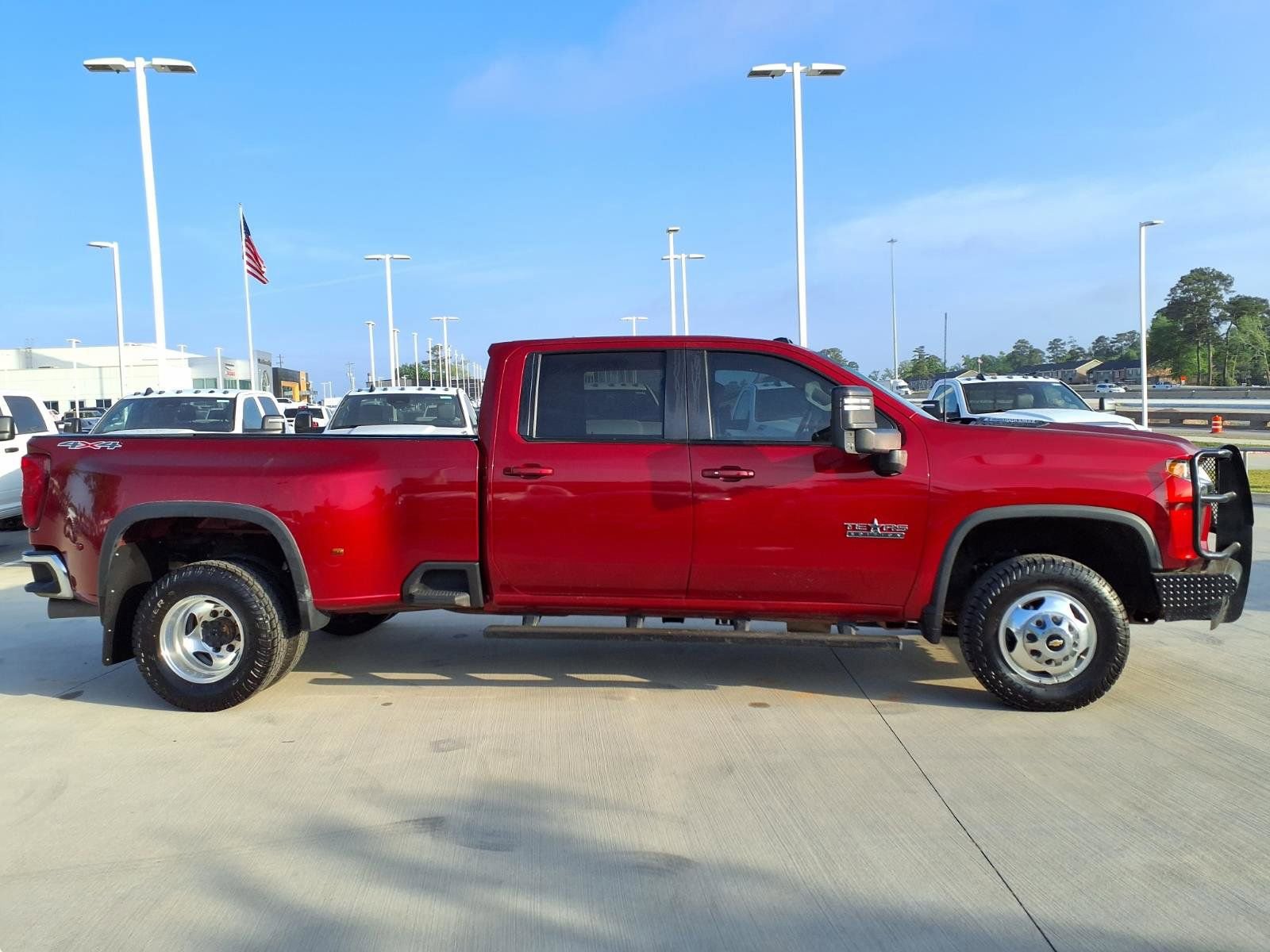 Used 2021 Chevrolet Silverado 3500 LT w/ Texas Edition AWD/4WD image 5