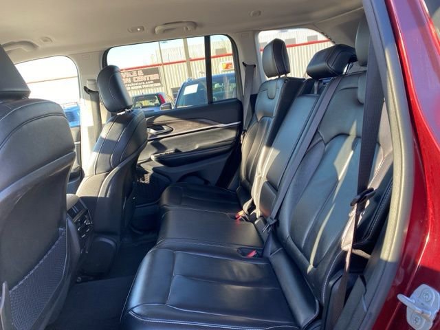 Used 2023 Jeep Grand Cherokee Limited image 20