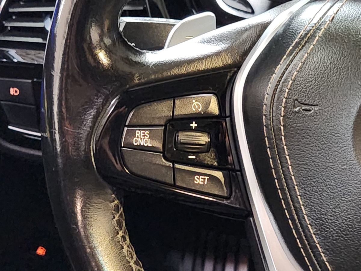 Used 2018 BMW 530e RWD image 48