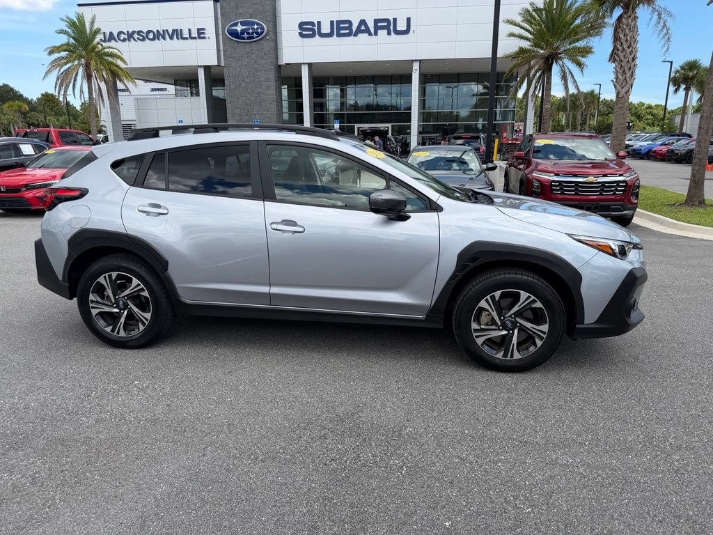 Used 2024 Subaru Crosstrek 2.0i Premium AWD/4WD image 2