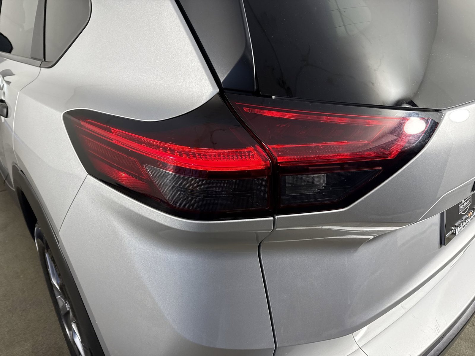 Certified 2024 Nissan Rogue S AWD/4WD image 31