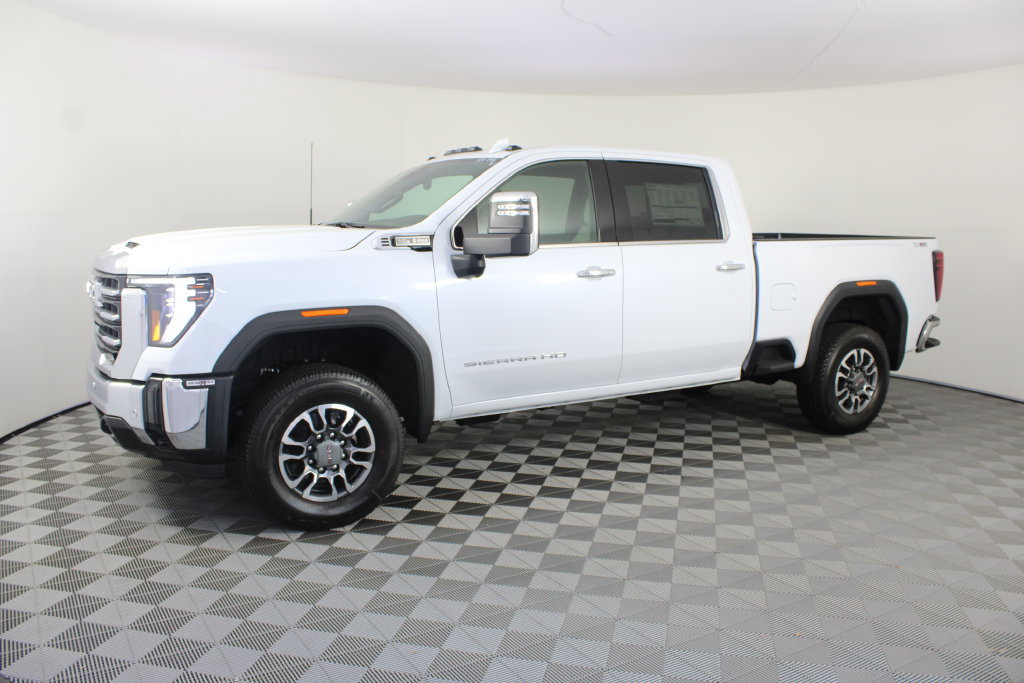 New 2026 GMC Sierra 2500 SLT w/ SLT Convenience Package AWD/4WD image 2