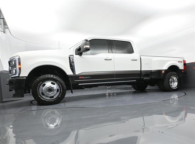 Used 2025 Ford F350 King Ranch AWD/4WD image 31