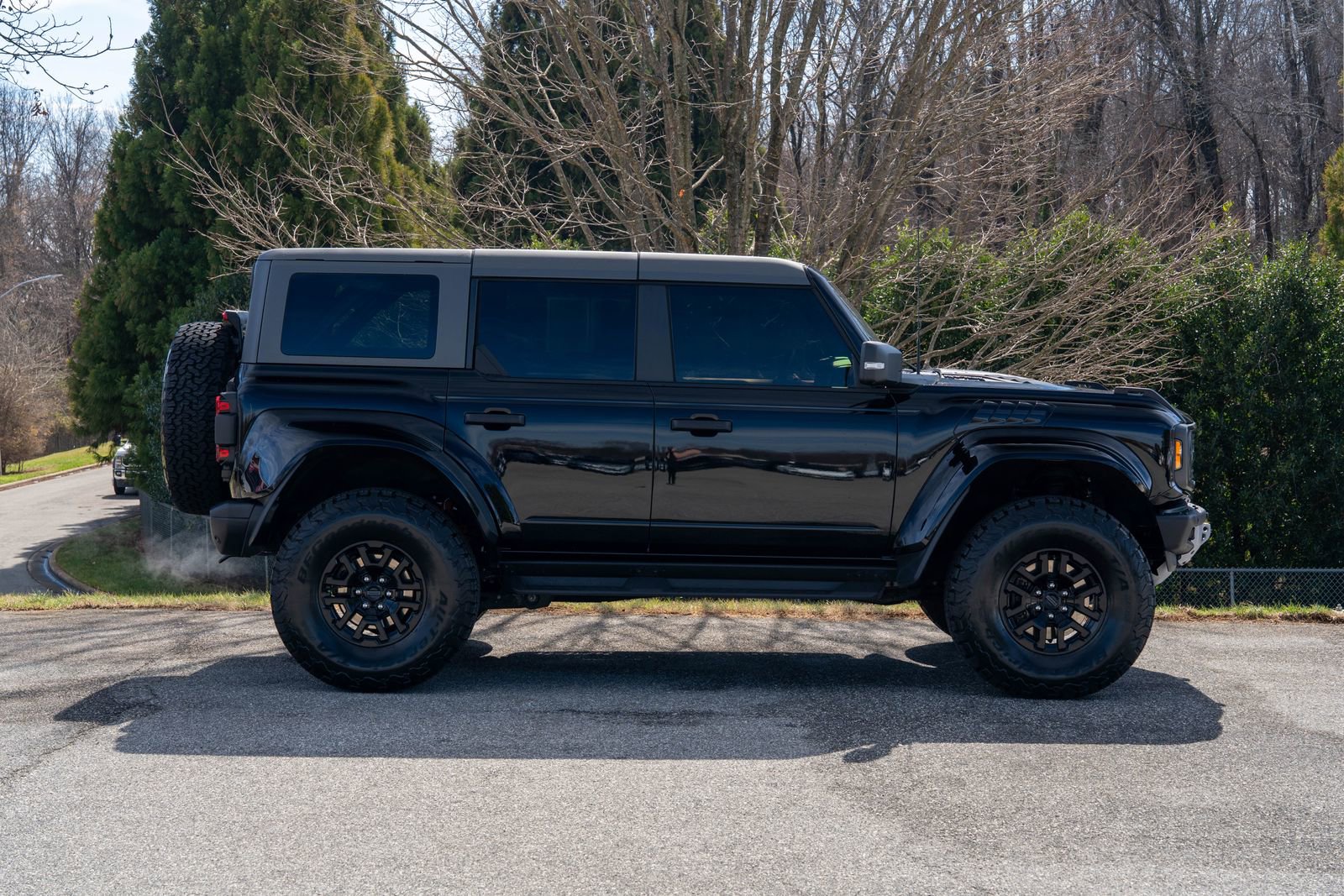 Used 2024 Ford Bronco Raptor w/ Interior Carbon Fiber Pack 6 image 8