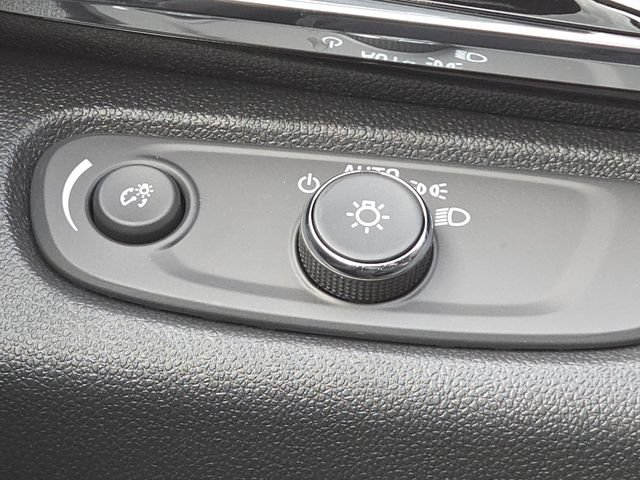 New 2026 Buick Envista Sport Touring FWD image 15