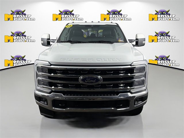 Used 2023 Ford F250 Lariat image 2