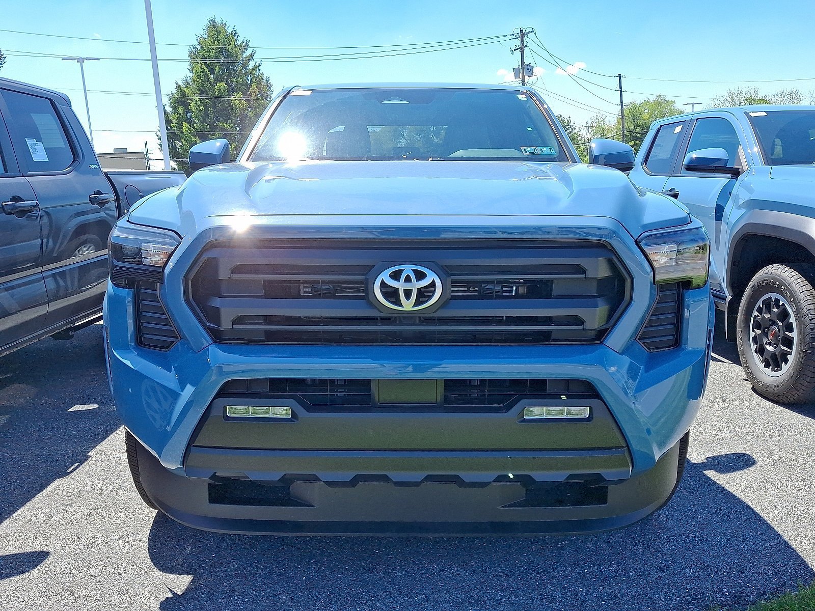 New 2026 Toyota Tacoma SR5 AWD/4WD image 2
