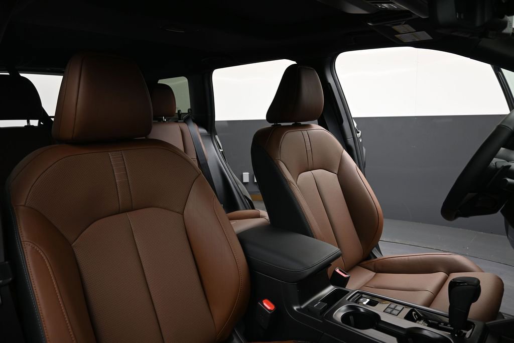 New 2026 Subaru Outback Touring XT AWD/4WD image 13
