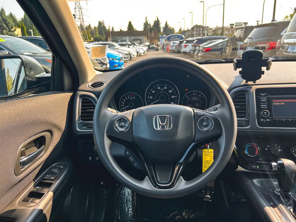 Used 2017 Honda HR-V LX image 22