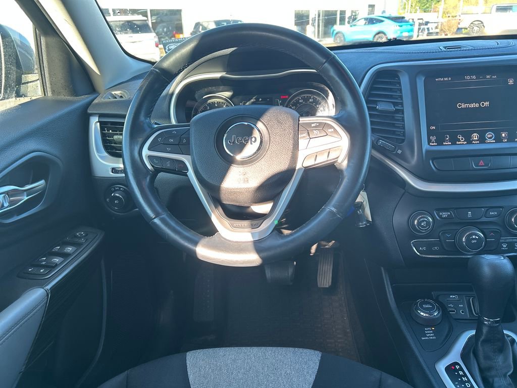 Used 2014 Jeep Cherokee Latitude w/ Trailer Tow Group image 7
