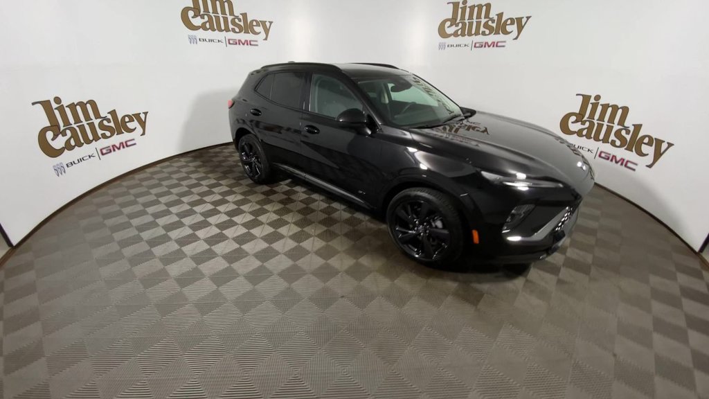 Used 2025 Buick Envision Sport Touring AWD/4WD image 2