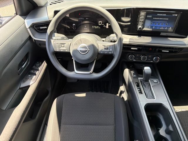 Certified 2025 Nissan Kicks S FWD image 18