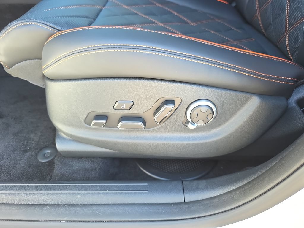 New 2026 Genesis GV70 3.5T Sport Prestige AWD/4WD image 12