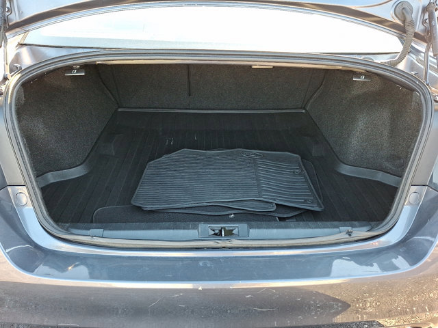 Used 2016 Subaru Legacy 3.6R Limited image 28