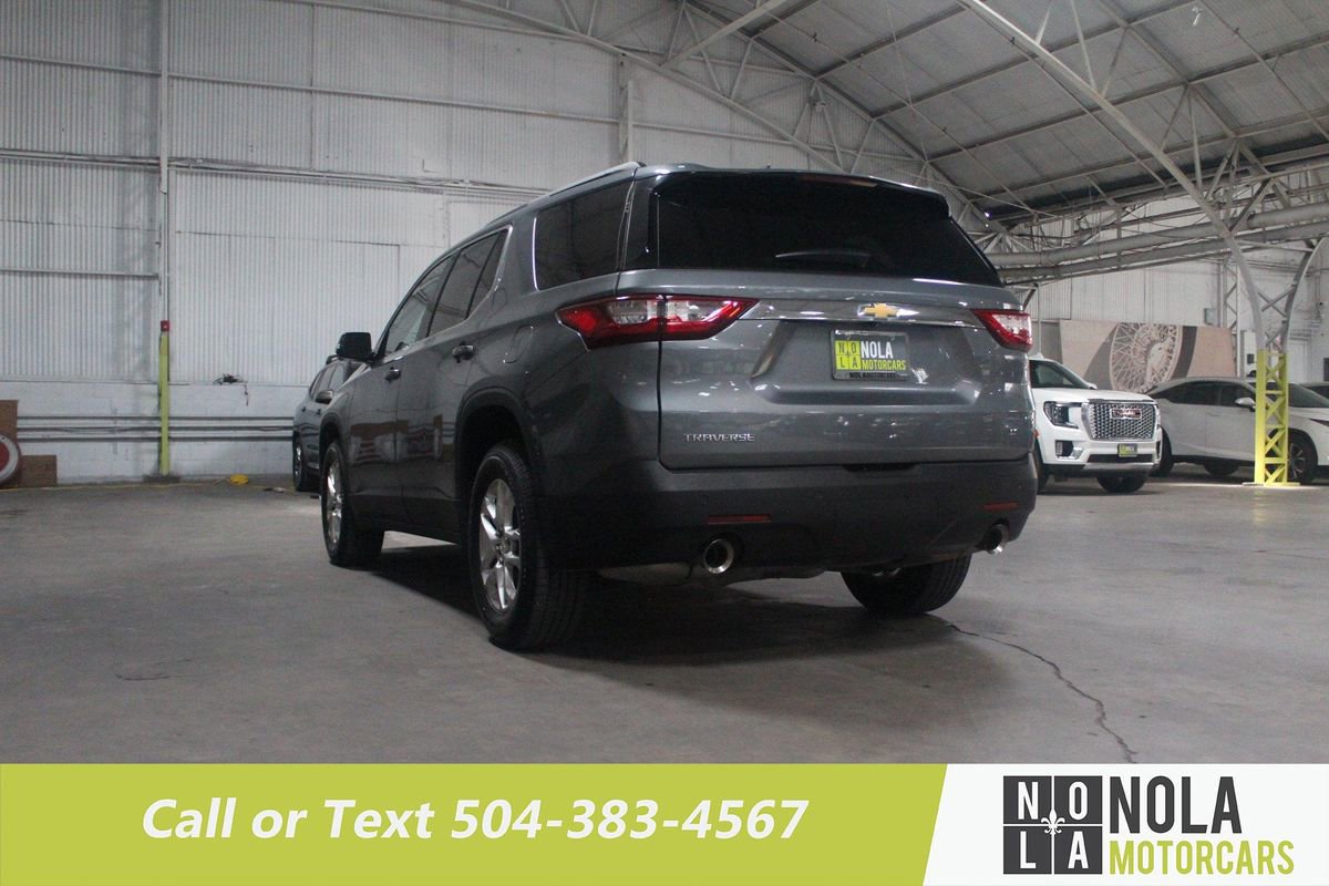 Used 2020 Chevrolet Traverse LT image 13