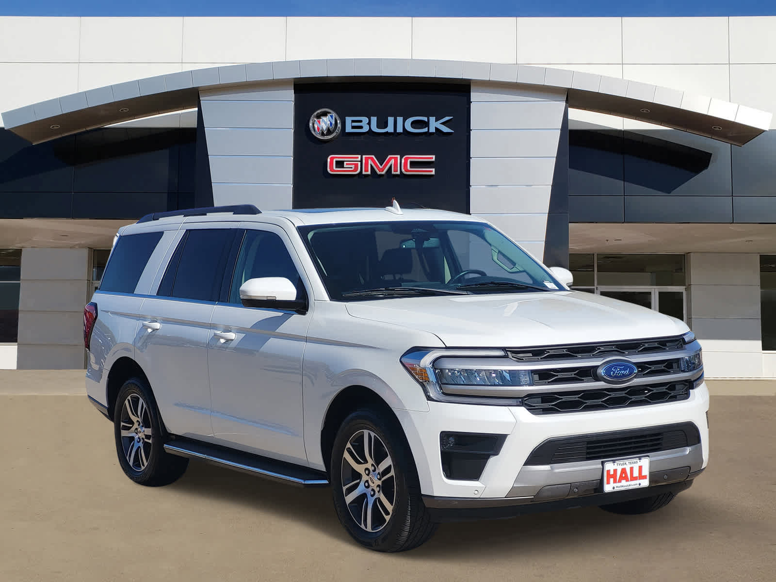 Used 2022 Ford Expedition XLT