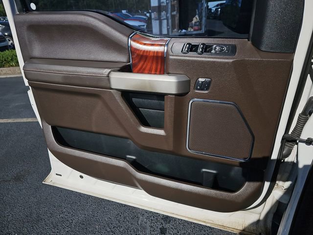 Used 2015 Ford F150 King Ranch w/ Equipment Group 601A Luxury RWD image 25