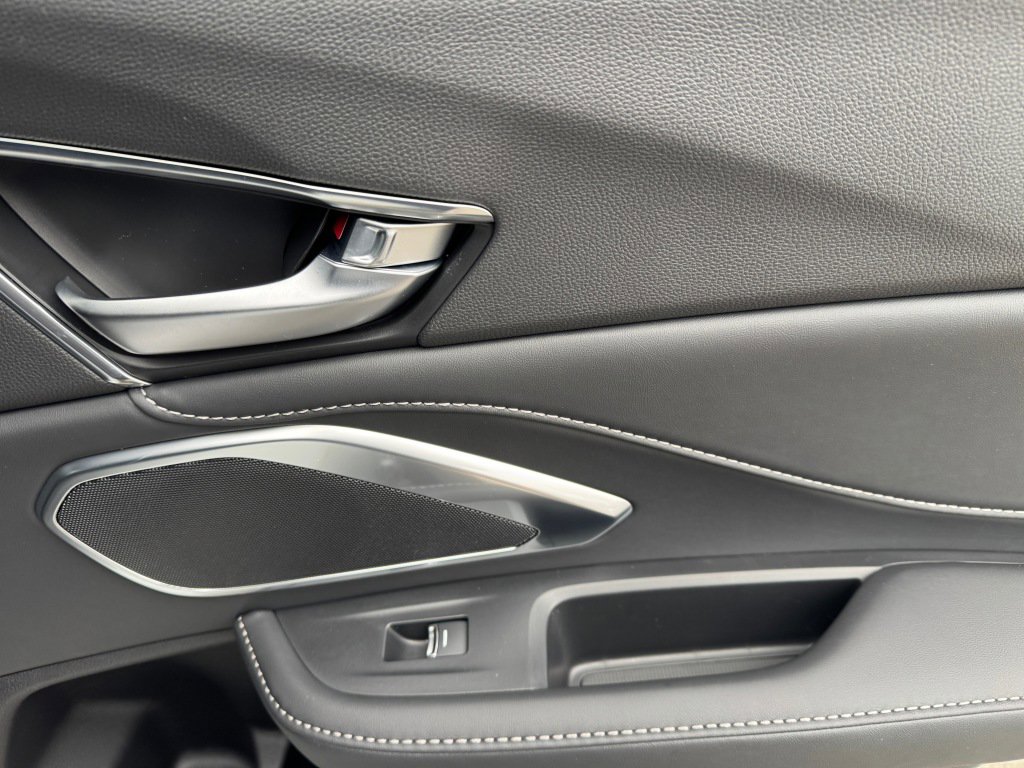 New 2026 Acura RDX SH-AWD image 33