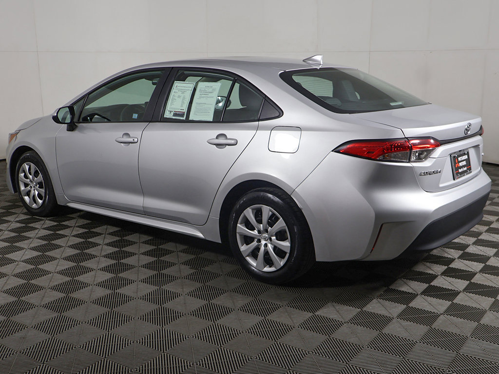 Used 2024 Toyota Corolla LE FWD image 10