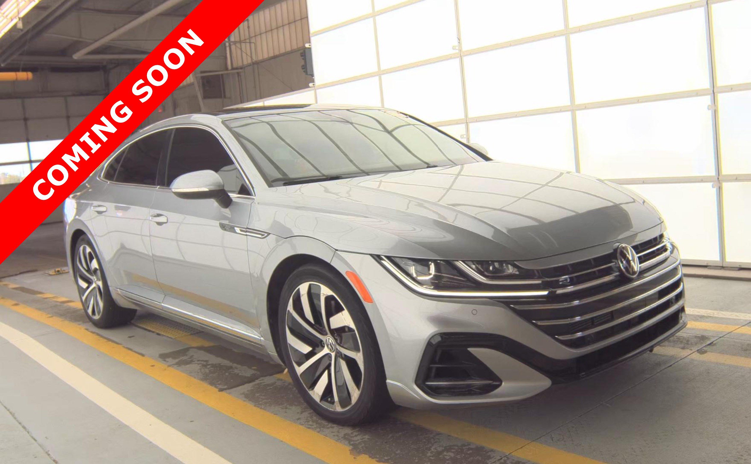 Used 2021 Volkswagen Arteon SEL FWD image 3