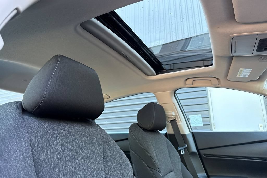 Certified 2025 Honda Accord SE image 17