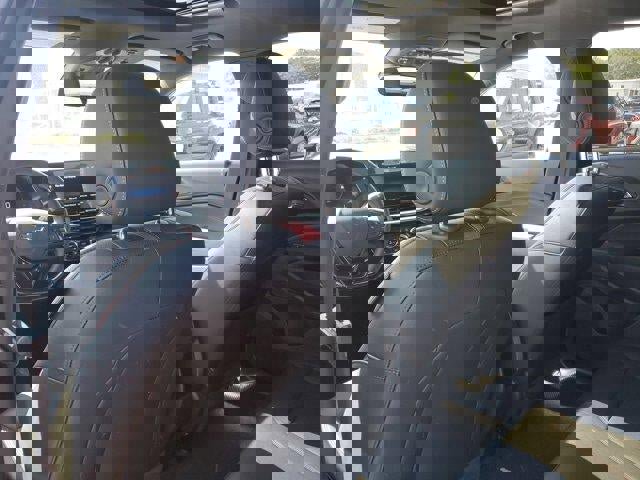 Used 2025 Chevrolet Trax RS w/ Sunroof Package FWD image 9