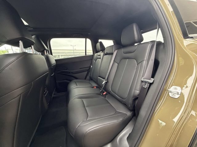 New 2026 Jeep Cherokee Limited AWD/4WD image 19