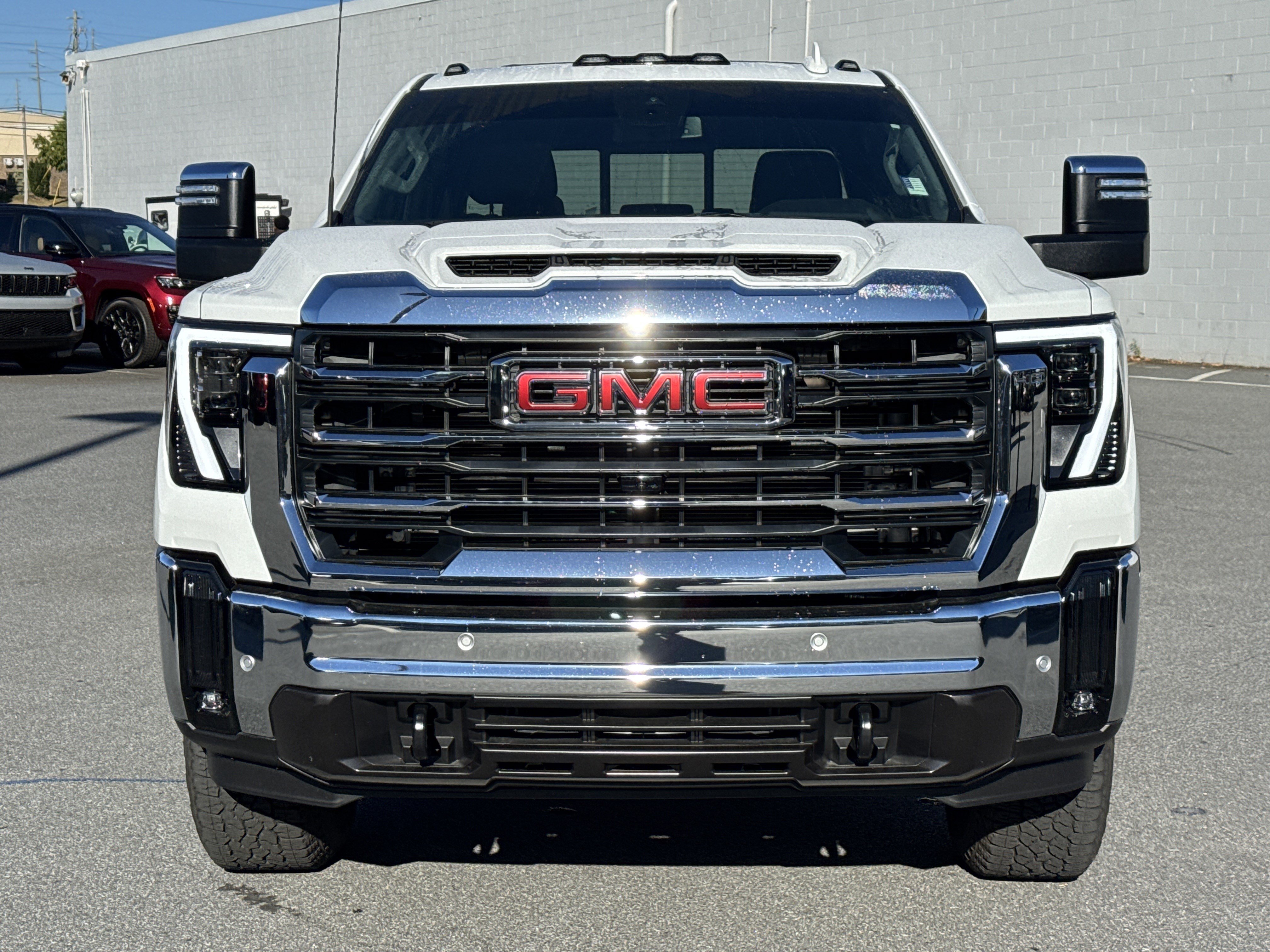 Used 2024 GMC Sierra 2500 SLT w/ SLT Convenience Package video 2