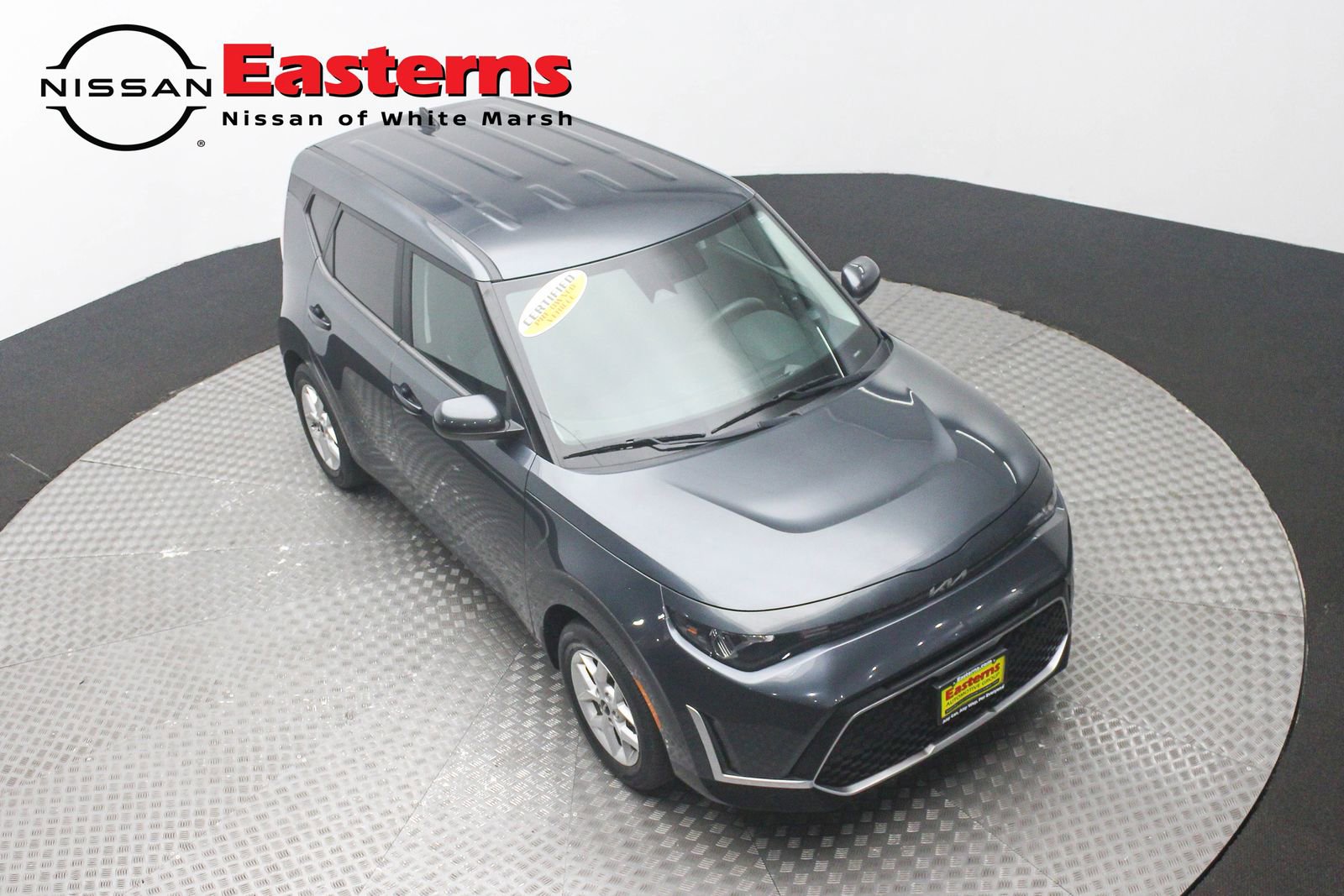 Used 2023 Kia Soul LX w/ LX Technology Package FWD image 3