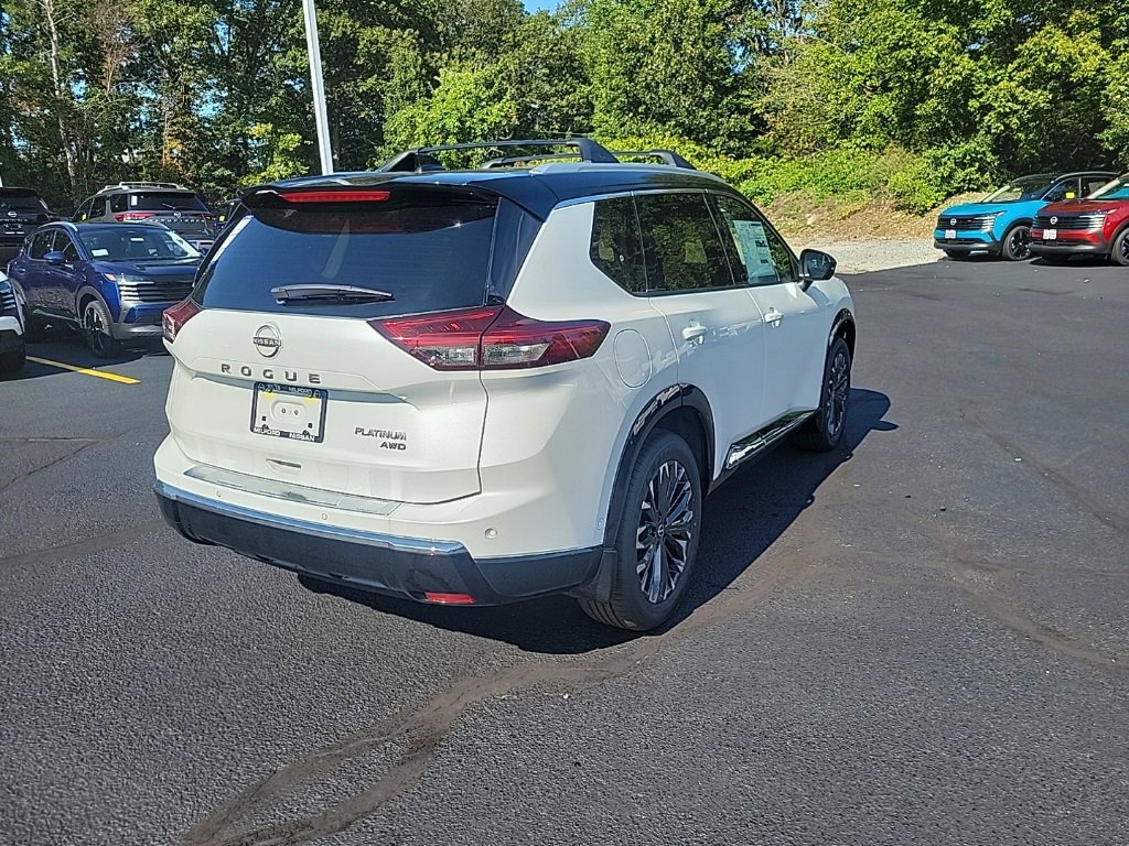 New 2026 Nissan Rogue Platinum image 5