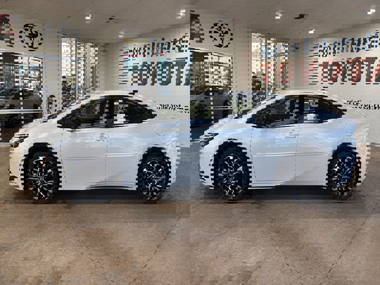 New 2026 Toyota Prius XSE image 7