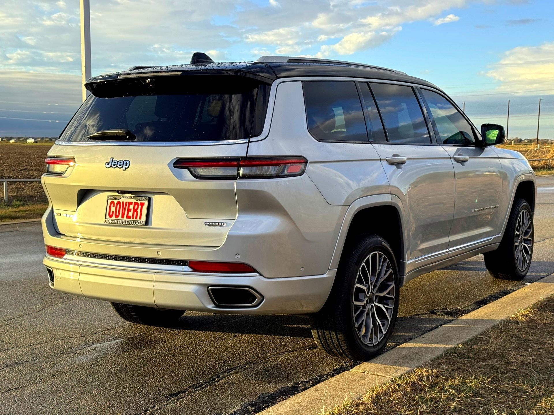 Used 2021 Jeep Grand Cherokee L Summit image 6