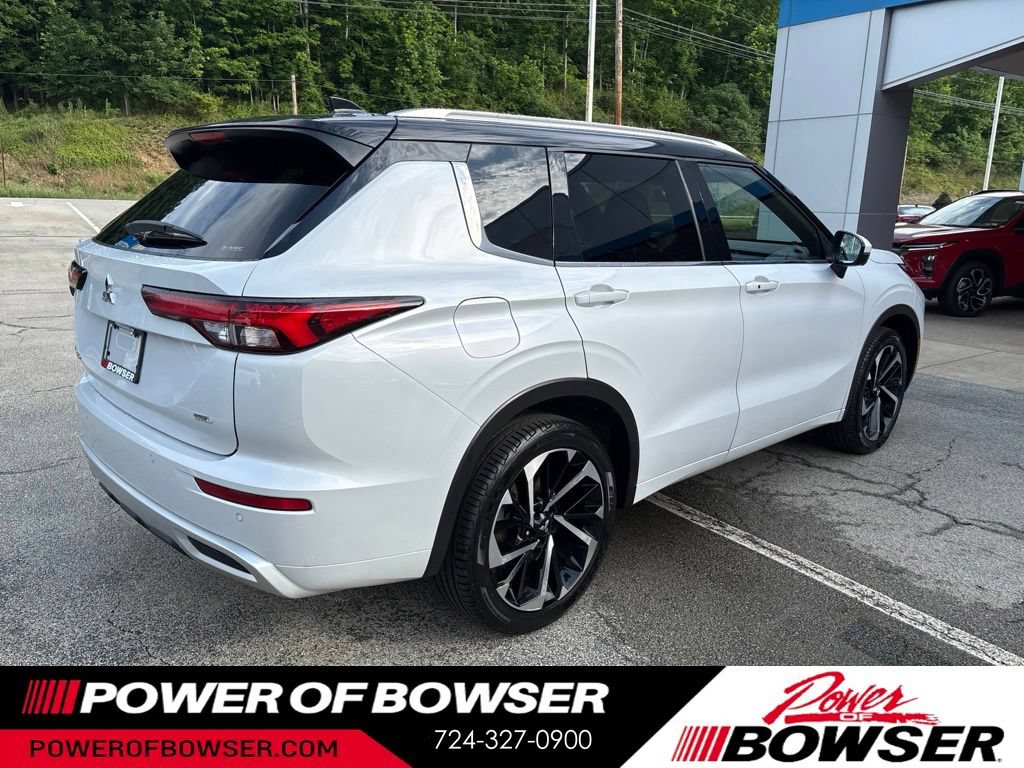 Used 2024 Mitsubishi Outlander SEL AWD/4WD image 5