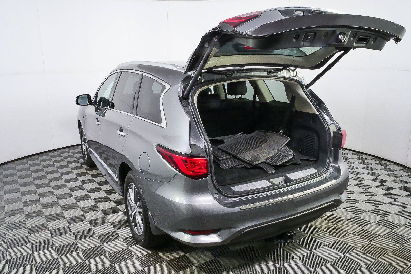 Used 2020 INFINITI QX60 Luxe w/ Essential Package AWD/4WD image 26