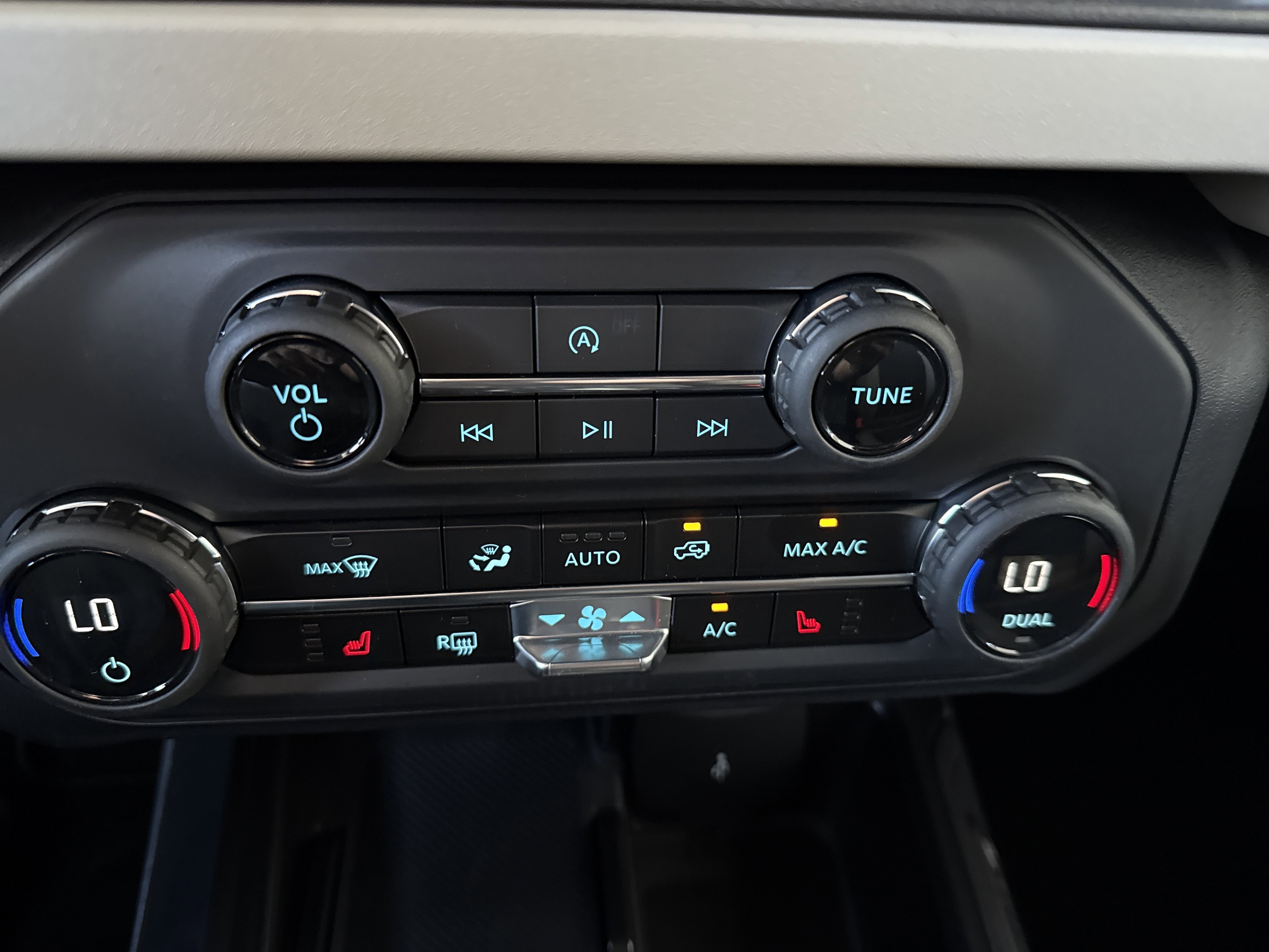 New 2025 Ford Bronco Big Bend image 23