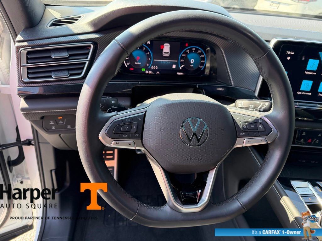 Used 2025 Volkswagen Atlas Cross Sport SEL Premium R-Line AWD/4WD image 16