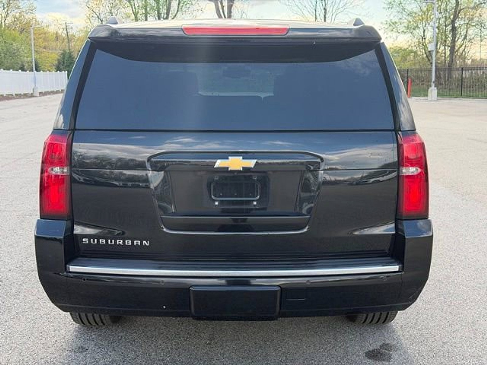 Used 2016 Chevrolet Suburban LTZ AWD/4WD image 6
