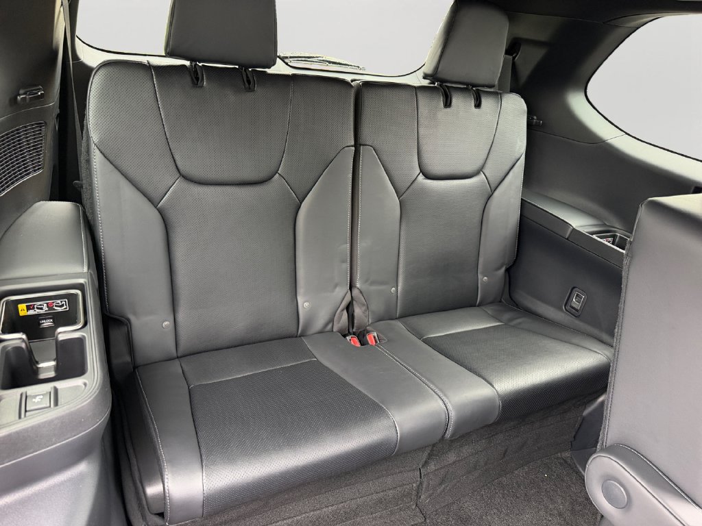 New 2026 Lexus TX 500h AWD image 7