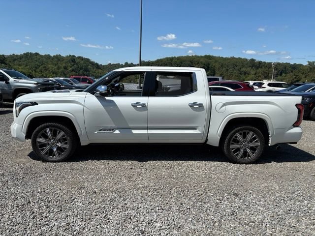Used 2022 Toyota Tundra Capstone AWD/4WD video 2