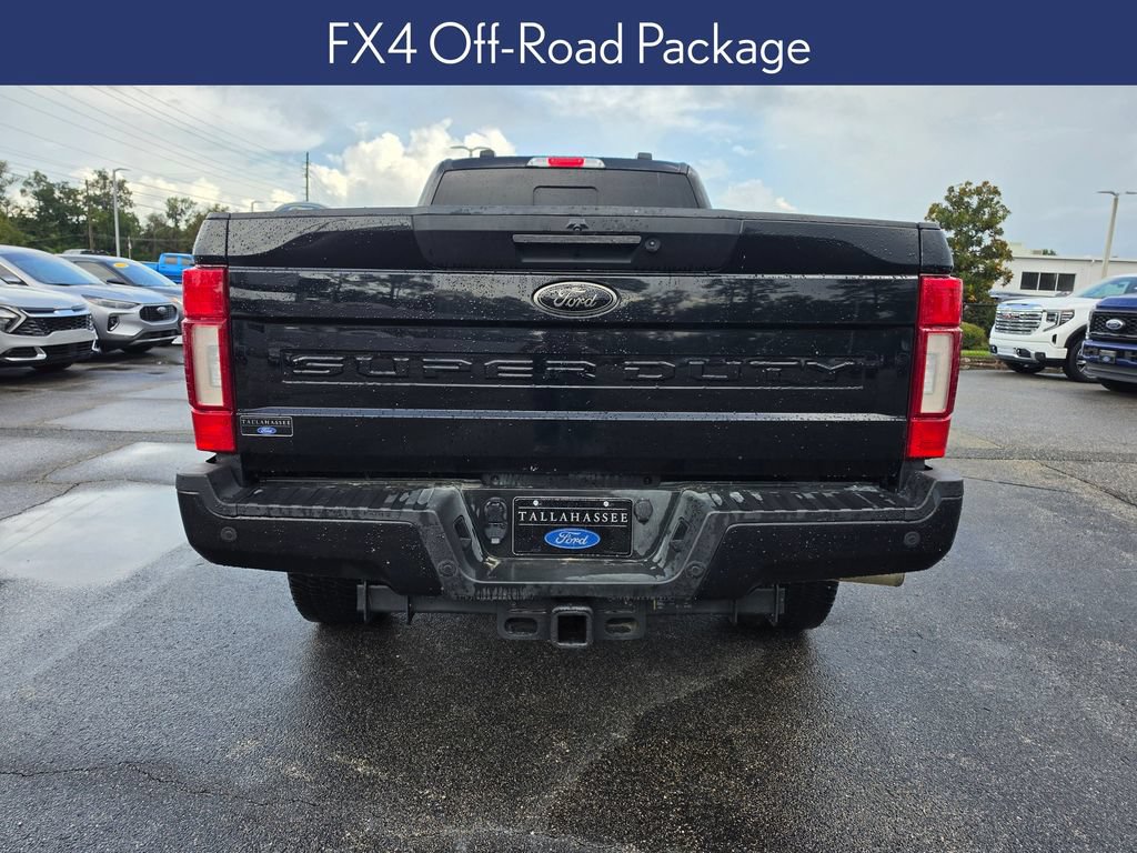 Used 2022 Ford F350 Lariat w/ Black Appearance Package AWD/4WD image 3