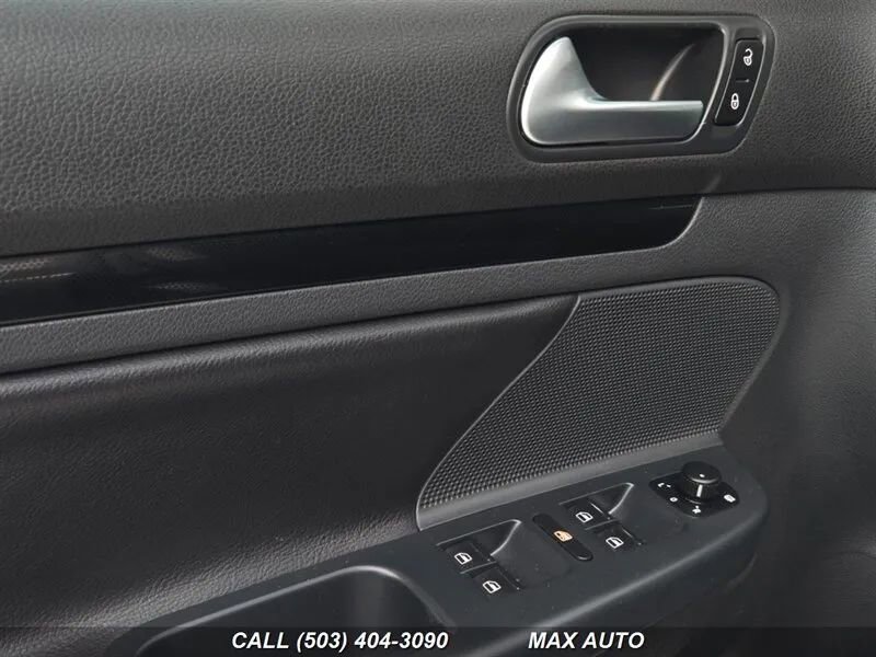 Used 2014 Volkswagen Jetta TDI image 30