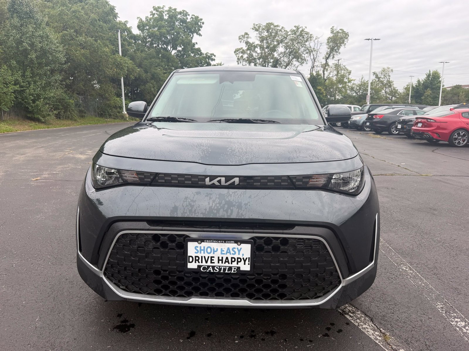 Used 2025 Kia Soul LX FWD image 2