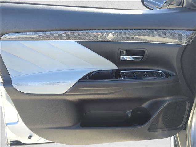 Used 2022 Mitsubishi Outlander SEL image 7